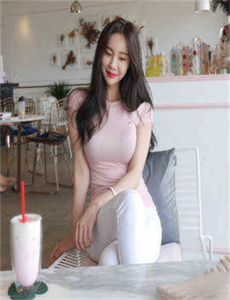 《戎爱 军统的女人》