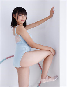《中西里菜ed2k》